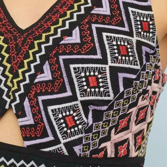 ANTHROPOLOGIE Akemi +  Kim Geo-Embroidered Column Dress size 8 - Picture 3 of 10